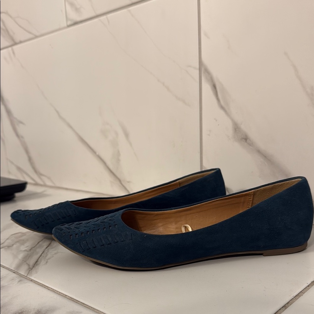 Report Teal Suede Pointed Toe Flats